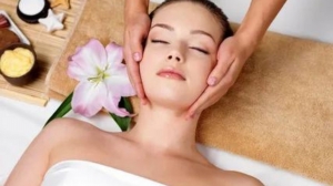 7 Benefits of Face Massage for Glowing Skin